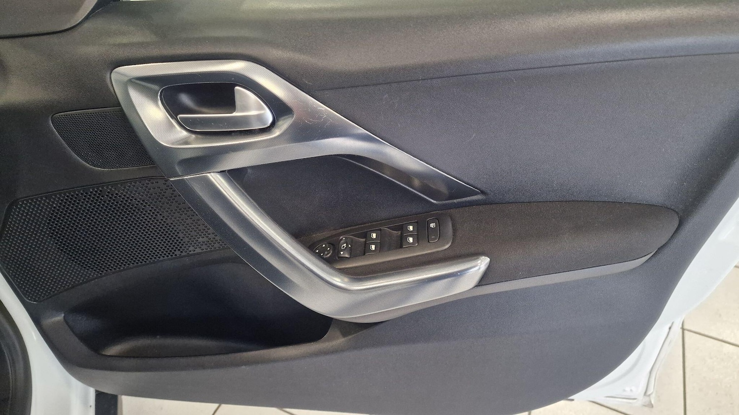 Used Peugeot 2008 2018 for sale - 76307244: Photo 14