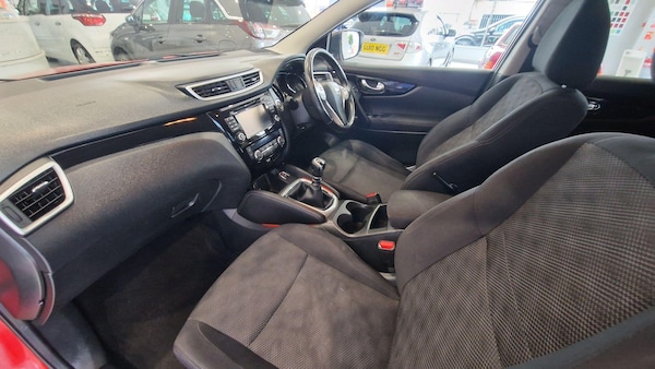Used Nissan Qashqai 2016 for sale - 76122094: Photo 19