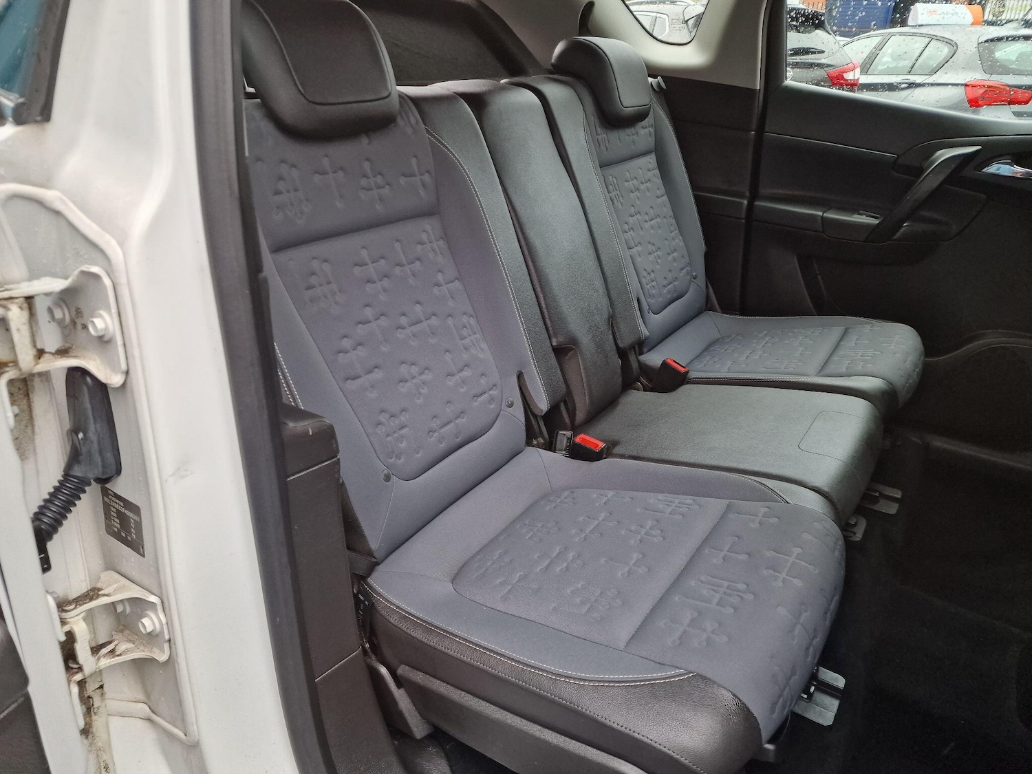 Used Vauxhall Meriva 2015 for sale - 76326451: Photo 21