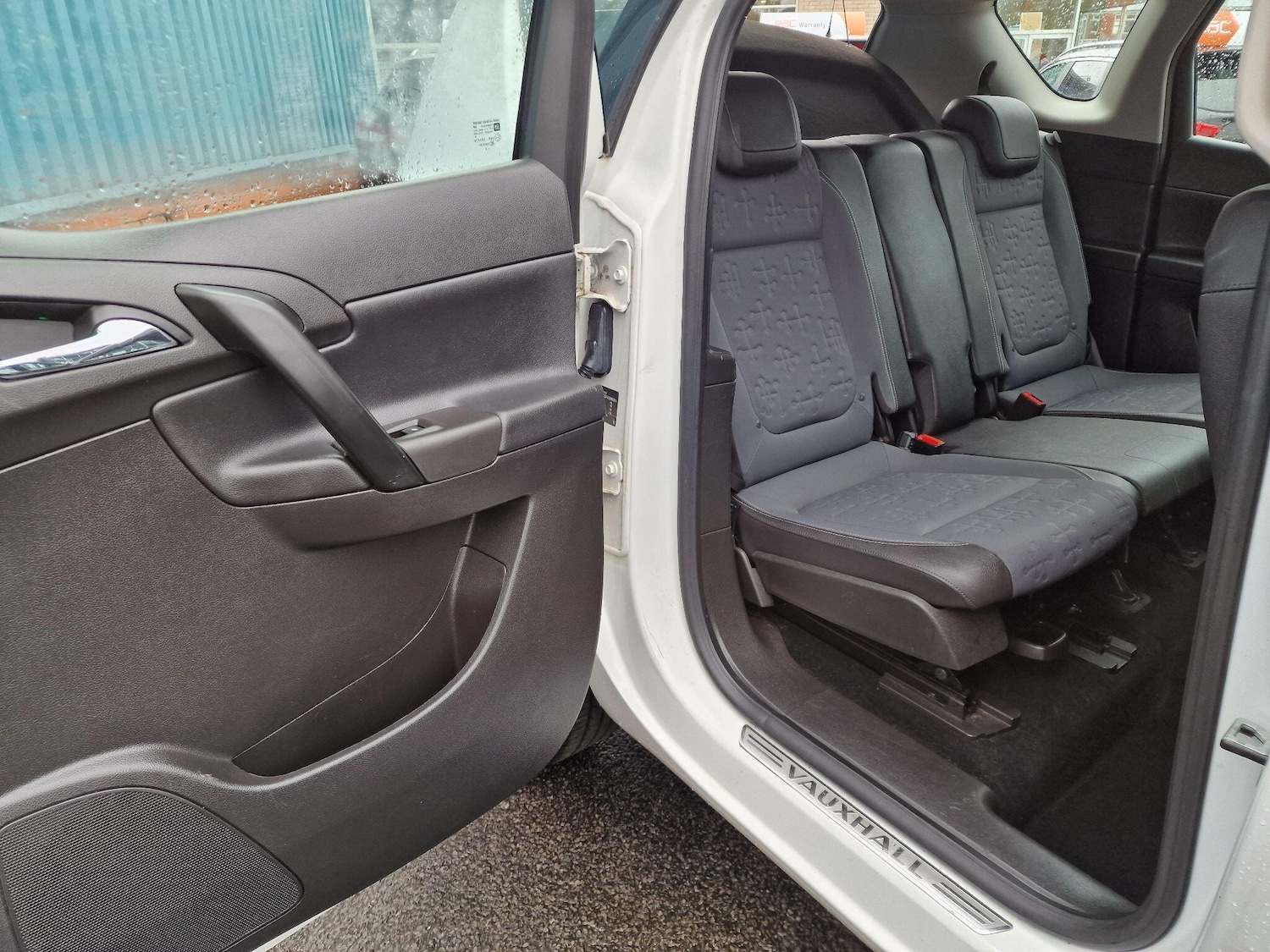 Used Vauxhall Meriva 2015 for sale - 76326451: Photo 22