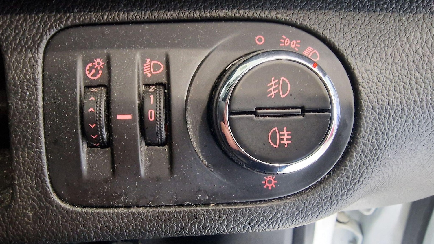 Used Vauxhall Meriva 2015 for sale - 76326451: Photo 26