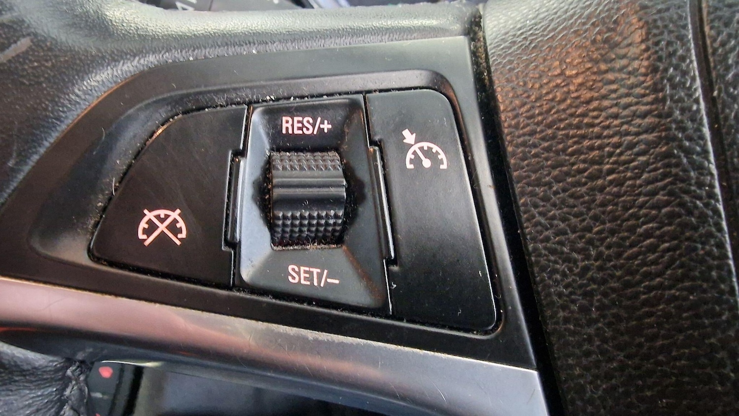 Used Vauxhall Meriva 2015 for sale - 76326451: Photo 28