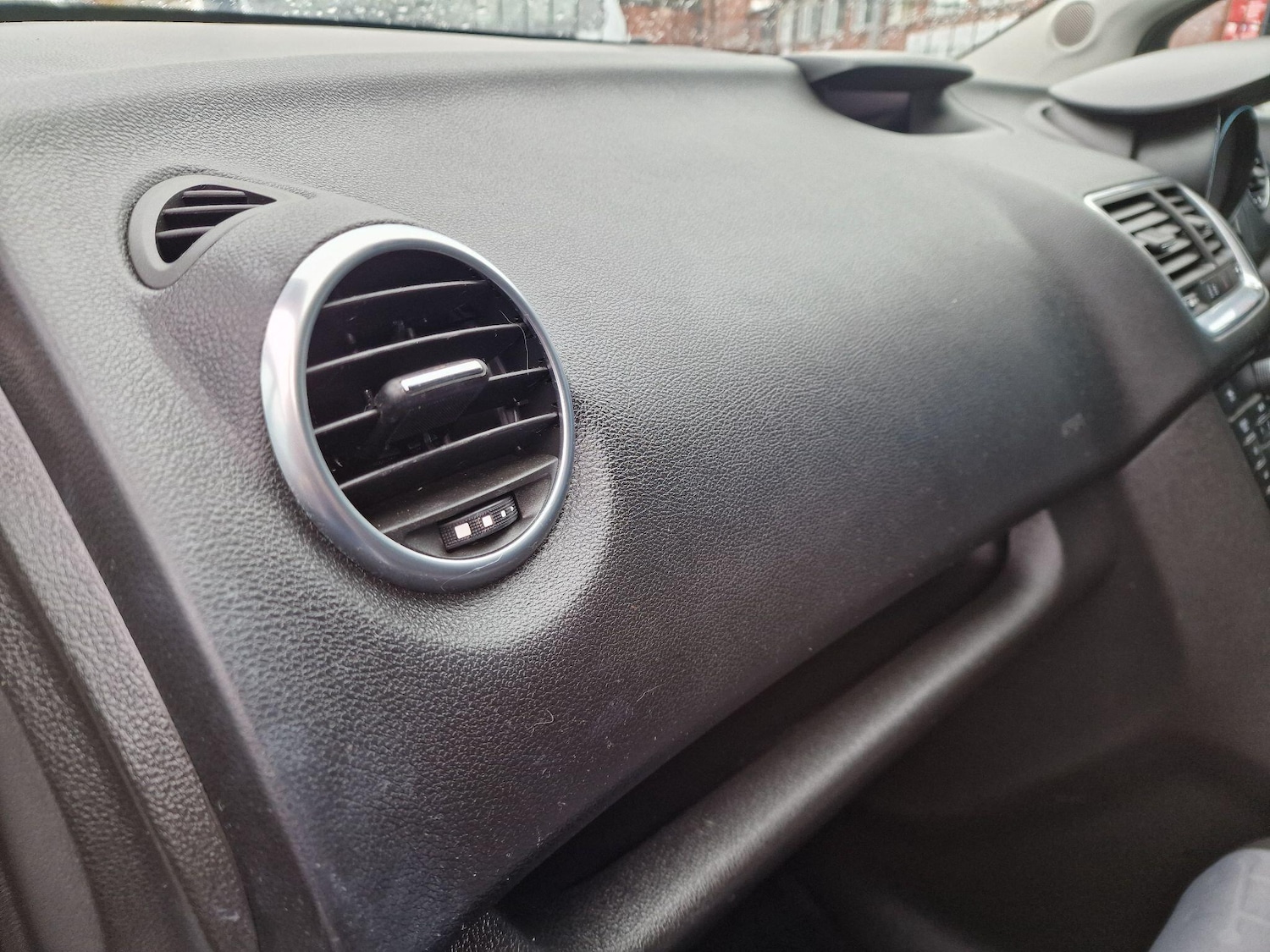 Used Vauxhall Meriva 2015 for sale - 76326451: Photo 31