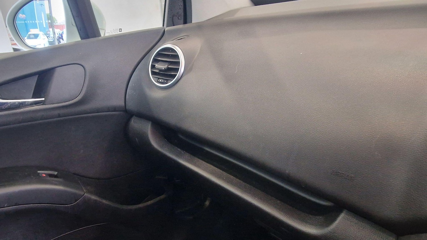 Used Vauxhall Meriva 2015 for sale - 76326451: Photo 32
