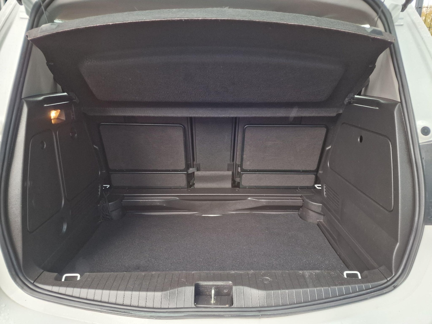 Used Vauxhall Meriva 2015 for sale - 76326451: Photo 33