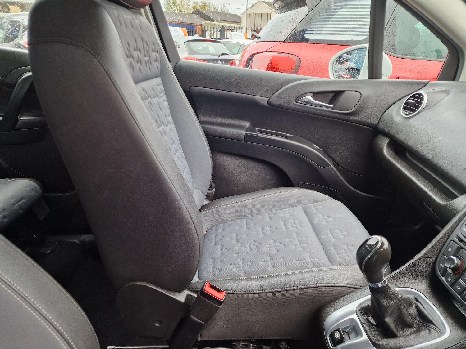 Used Vauxhall Meriva 2015 for sale - 76326451: Photo 37