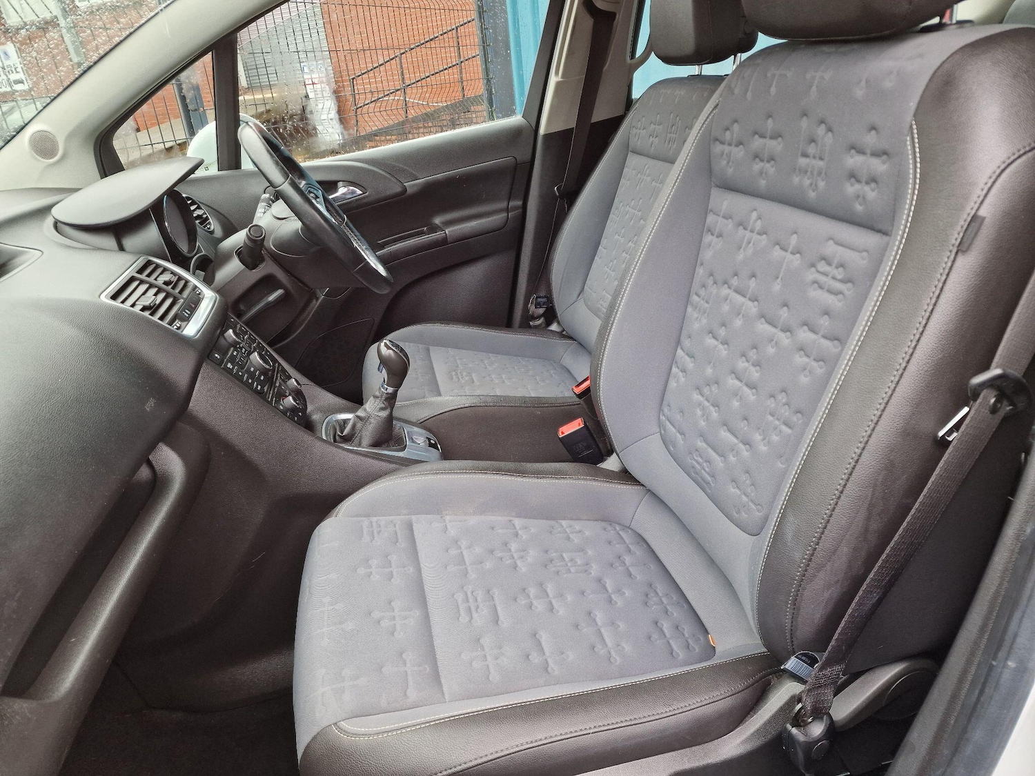 Used Vauxhall Meriva 2015 for sale - 76326451: Photo 41