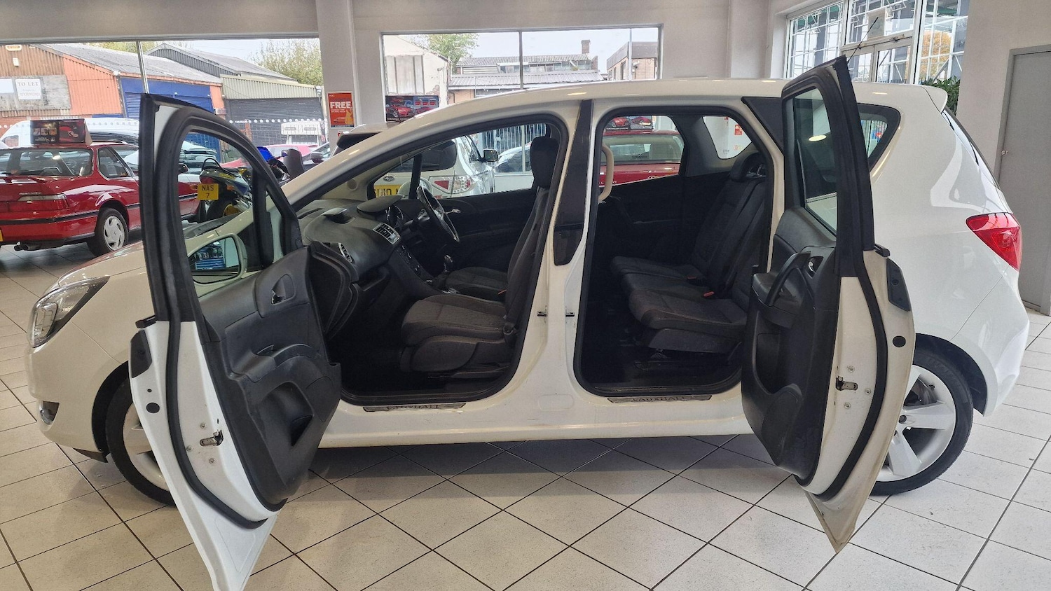 Used Vauxhall Meriva 2015 for sale - 76326451: Photo 7