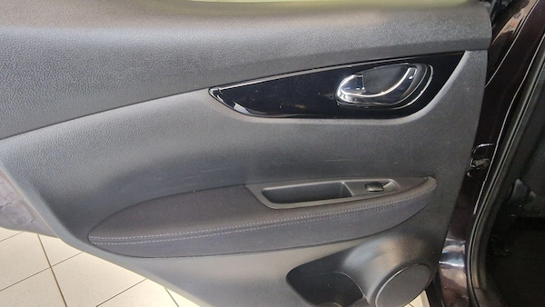 Used Nissan Qashqai 2014 for sale - 76214180: Photo 19