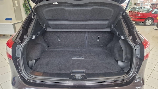 Used Nissan Qashqai 2014 for sale - 76214180: Photo 25