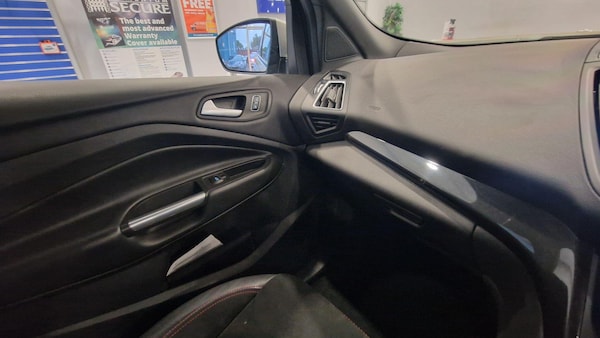 Used Ford Kuga 2018 for sale - 76240031: Photo 40