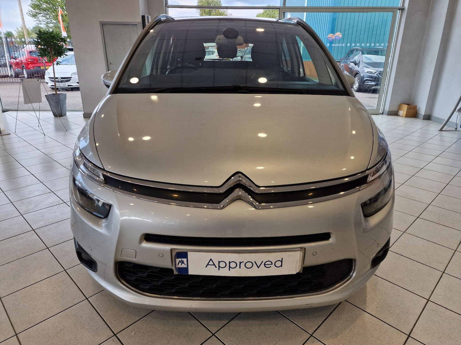 Vehicle 6