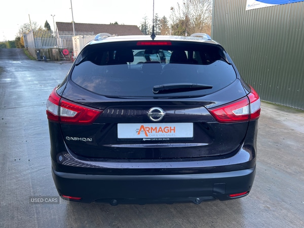 Used Nissan Qashqai 2015 for sale - 77785037: Photo 4
