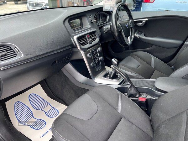 Used Volvo V40 2015 for sale - 78059216: Photo 11