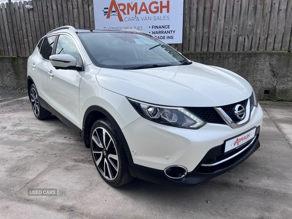 Used Nissan Qashqai 2015 for sale - 77982828: Photo 1