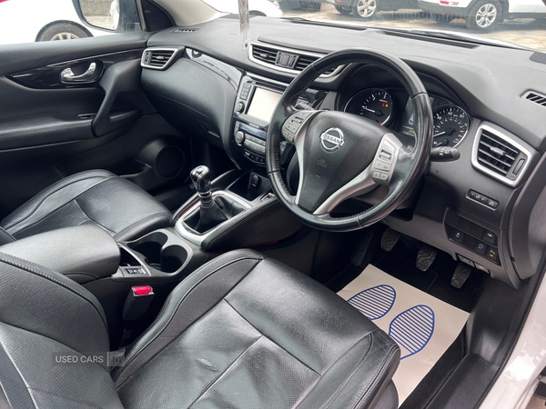 Used Nissan Qashqai 2015 for sale - 77982828: Photo 11