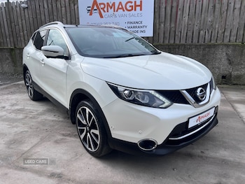 Used Nissan Qashqai 2015 for sale - 77982828: Photo