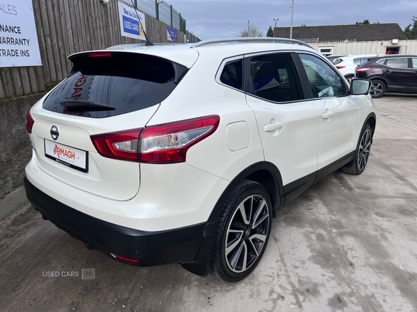 Used Nissan Qashqai 2015 for sale - 77982828: Photo 3