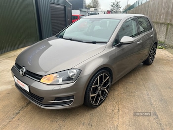 2013 - 1.6 TDI 105 SE 5dr DSG