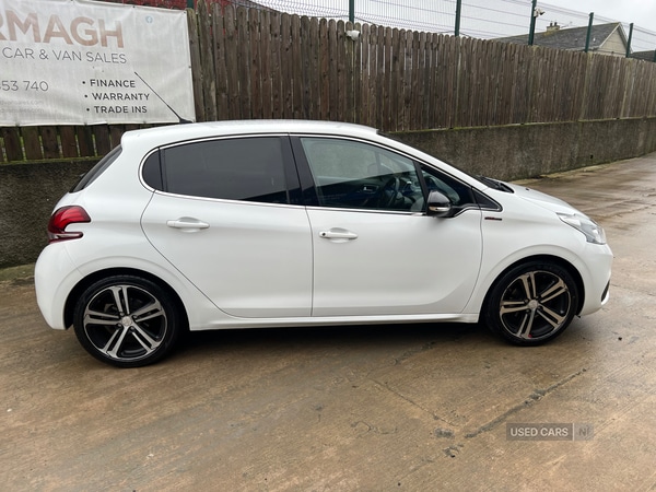 Used Peugeot 208 2016 for sale - 76743744: Photo 2