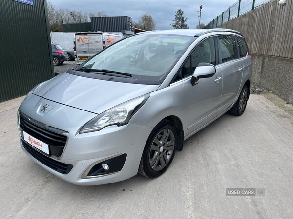 Used Peugeot 5008 2015 for sale - 74136636: Photo 3