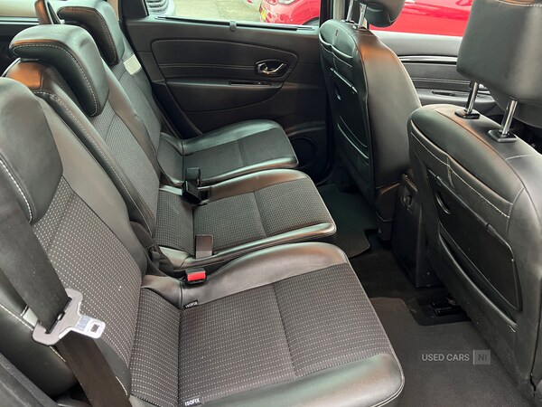 Used Renault Grand Scenic 2016 for sale - 73718302: Photo 10
