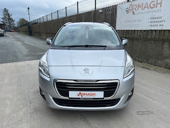 Used Peugeot 5008 2015 for sale - 79084425: Photo