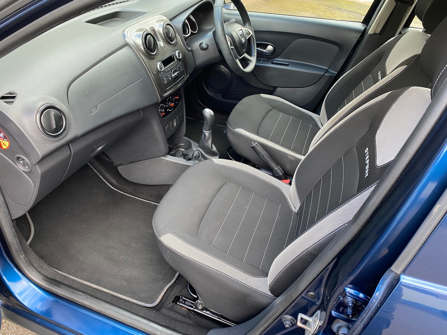 Used Dacia Sandero Stepway 2018 for sale - 78067187: Photo 11