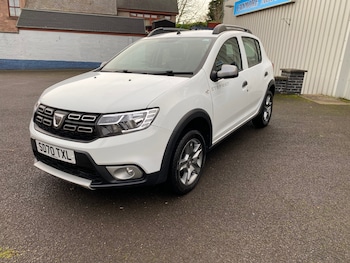 Used Dacia Sandero Stepway 2020 for sale - 76931131: Photo