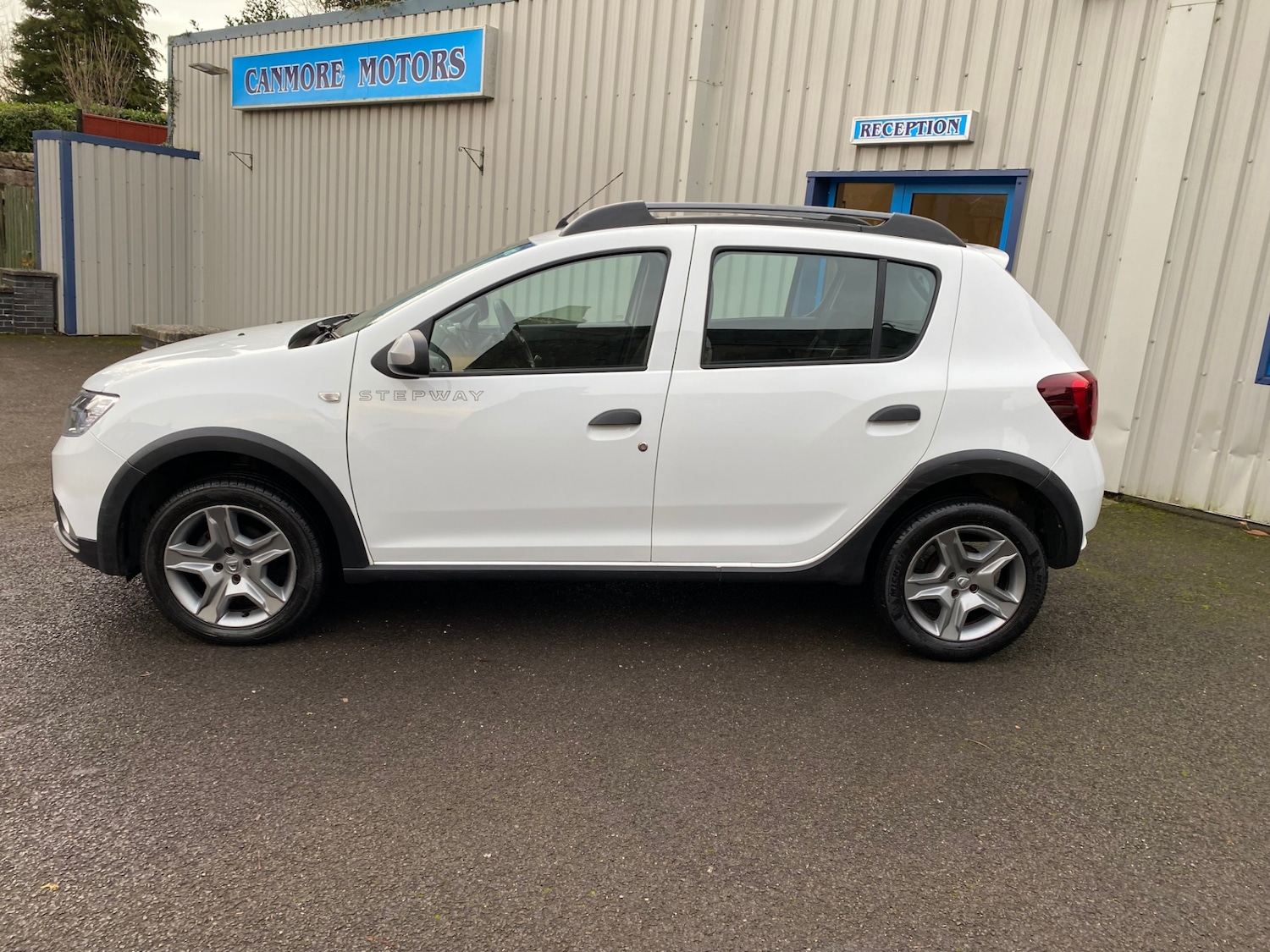 Used Dacia Sandero Stepway 2020 for sale - 76931131: Photo 5
