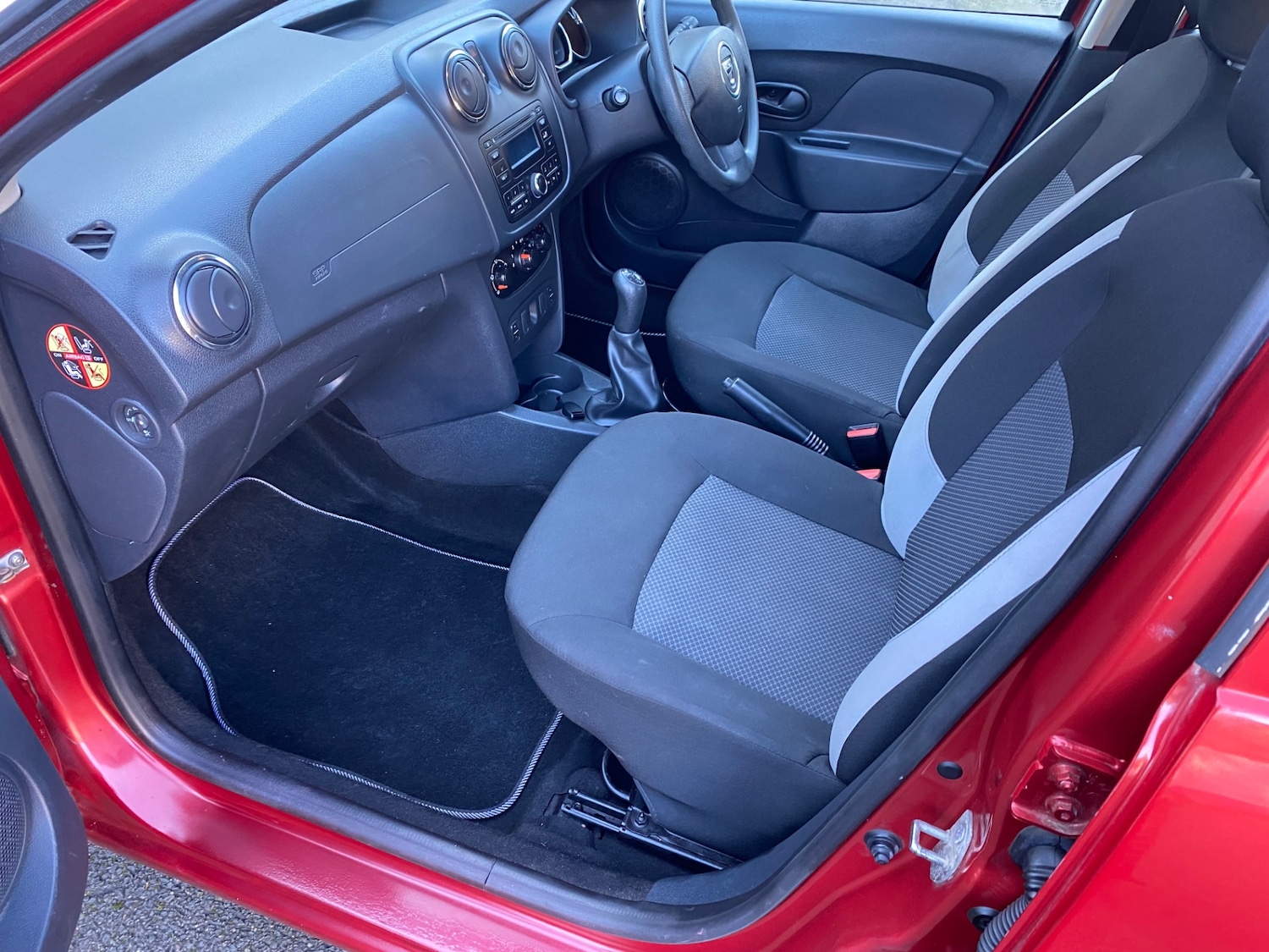 Used Dacia Sandero 2016 for sale - 77579604: Photo 12