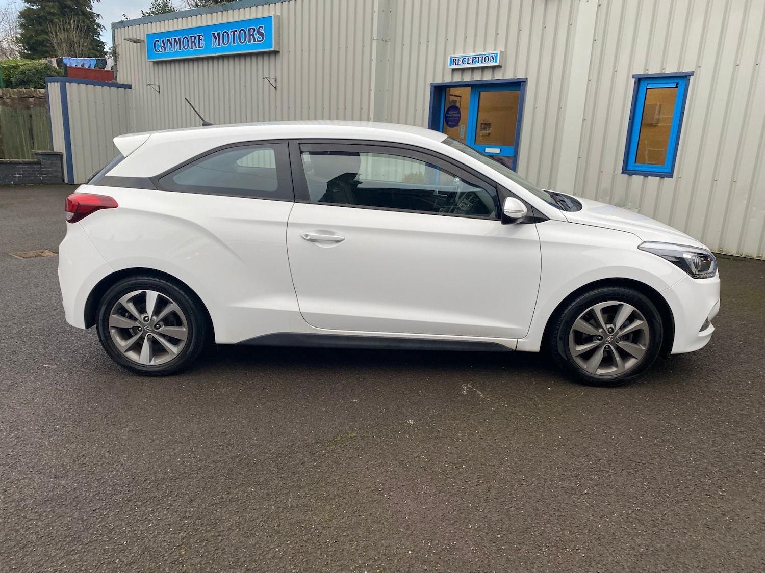 Used Hyundai i20 2015 for sale - 77300334: Photo 4