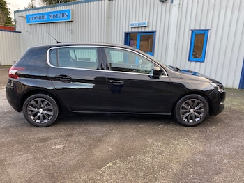 Used Peugeot 308 2016 for sale - 77069441: Photo
