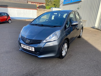 Used Honda Jazz 2013 for sale - 75996504: Photo