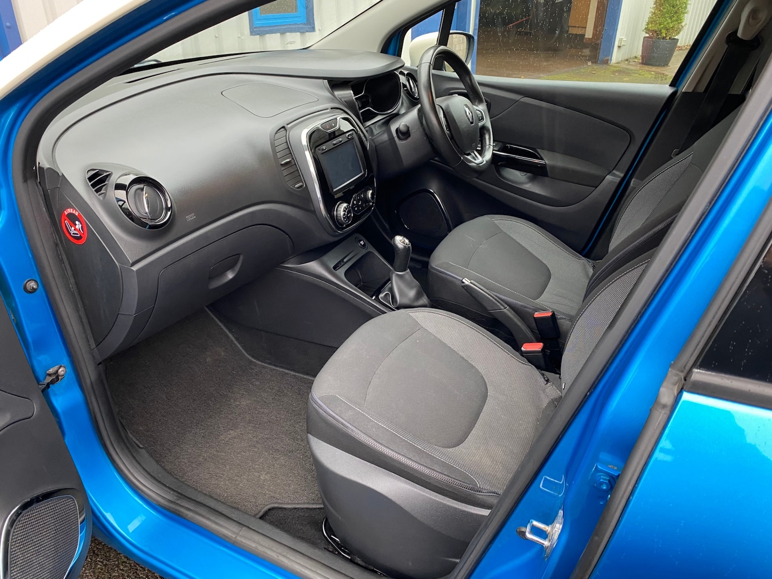 Used Renault Captur 2016 for sale - 76479536: Photo 11