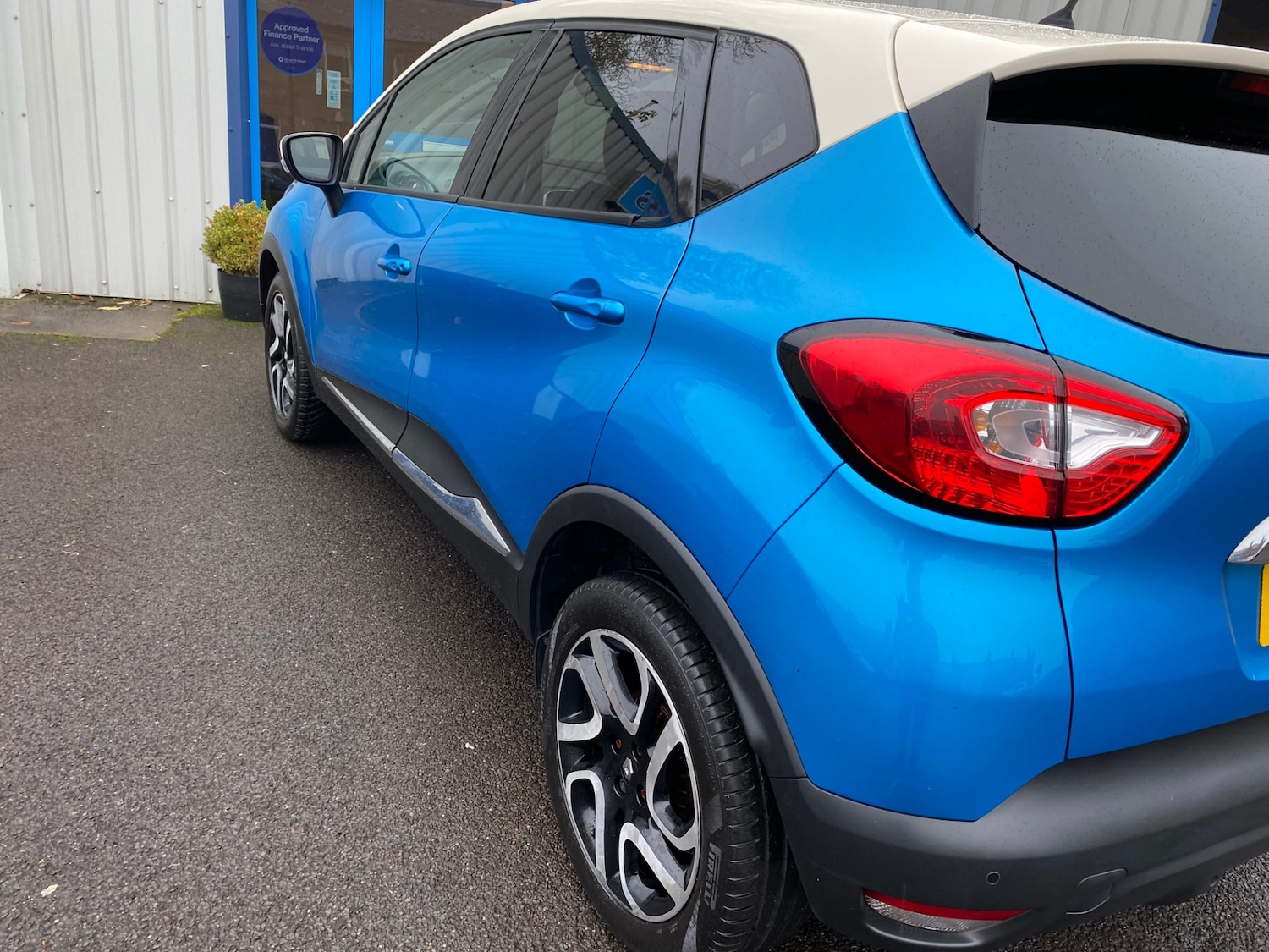 Used Renault Captur 2016 for sale - 76479536: Photo 9