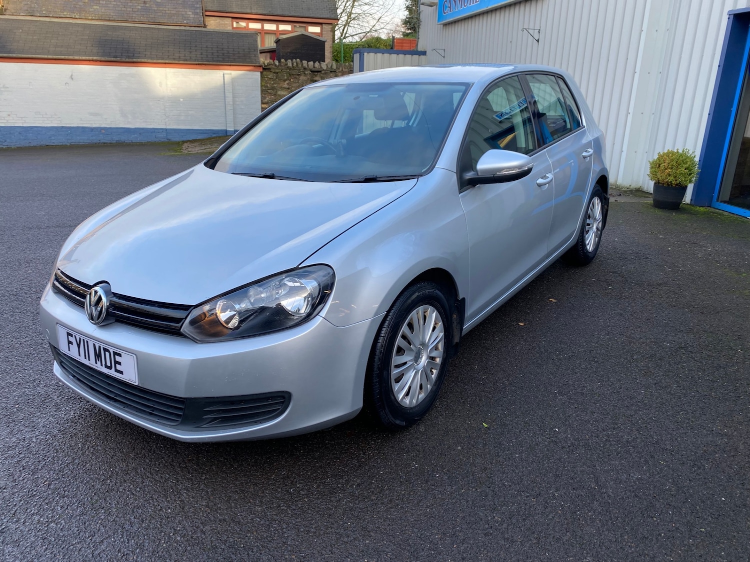Used Volkswagen Golf 2011 for sale - 77353635: Photo 3