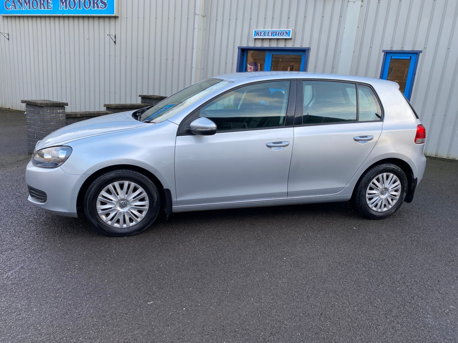 Used Volkswagen Golf 2011 for sale - 77353635: Photo 6