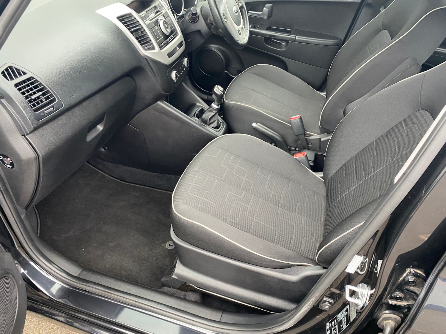 Used Kia Venga 2016 for sale - 78000426: Photo 12