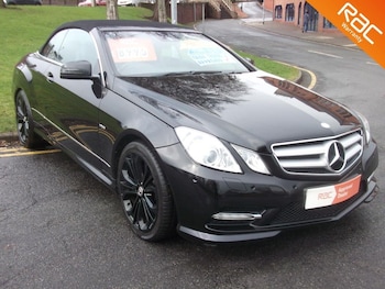 Used Mercedes-Benz E Class 2012 for sale - 76476392: Photo