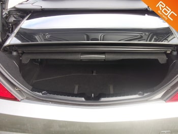 Used Mercedes-Benz A-Class 2023 for sale - 76476388: Photo