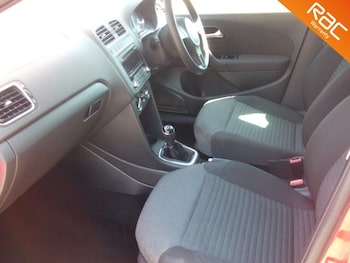 Used Volkswagen Polo 2013 for sale - 76476407: Photo