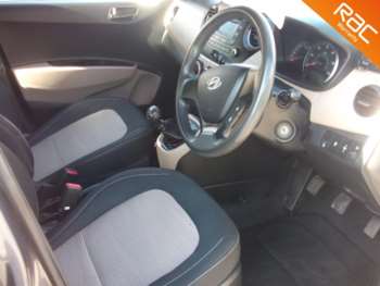 Used Hyundai i10 2015 for sale - 74415194: Photo