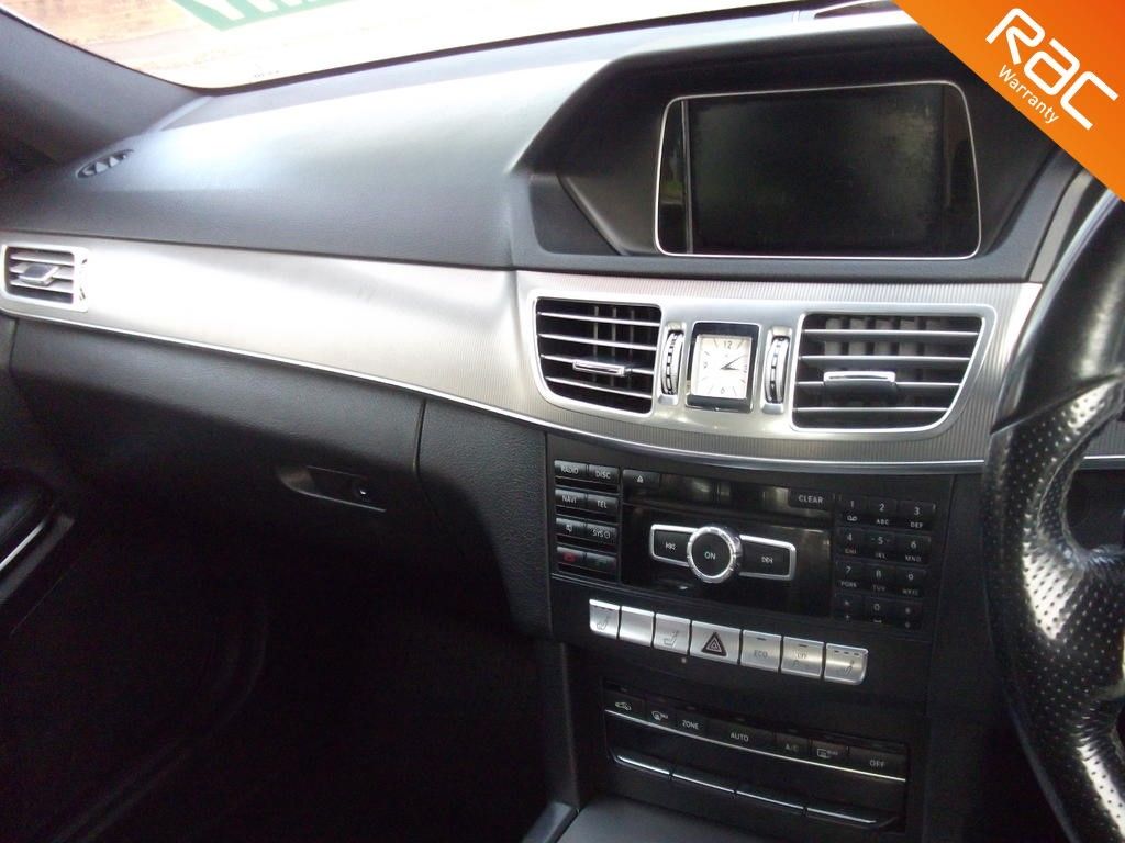 Used Mercedes-Benz E Class 2013 for sale - 76476390: Photo 5