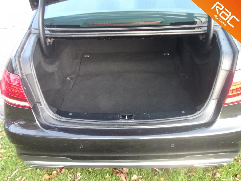 Used Mercedes-Benz E Class 2013 for sale - 76476390: Photo 9