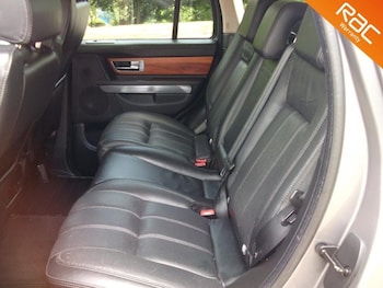 Used Land Rover Range Rover Sport 2010 for sale - 76476387: Photo