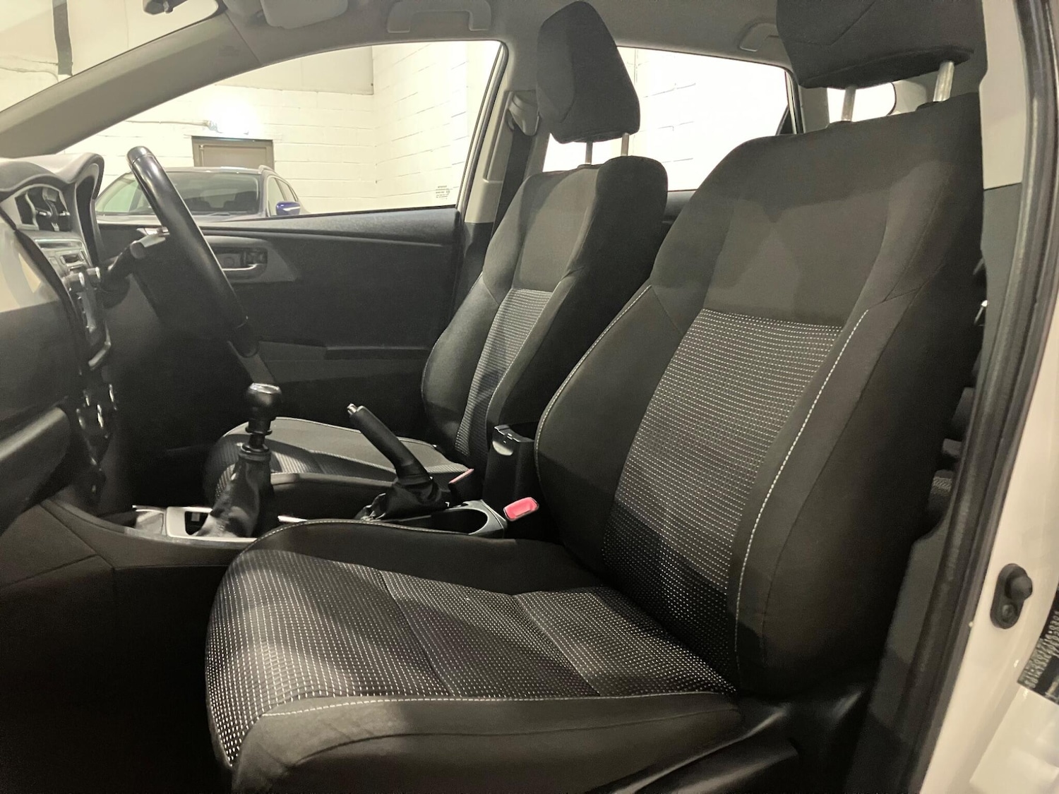 Used Toyota Auris for sale - 76527924: Photo 31