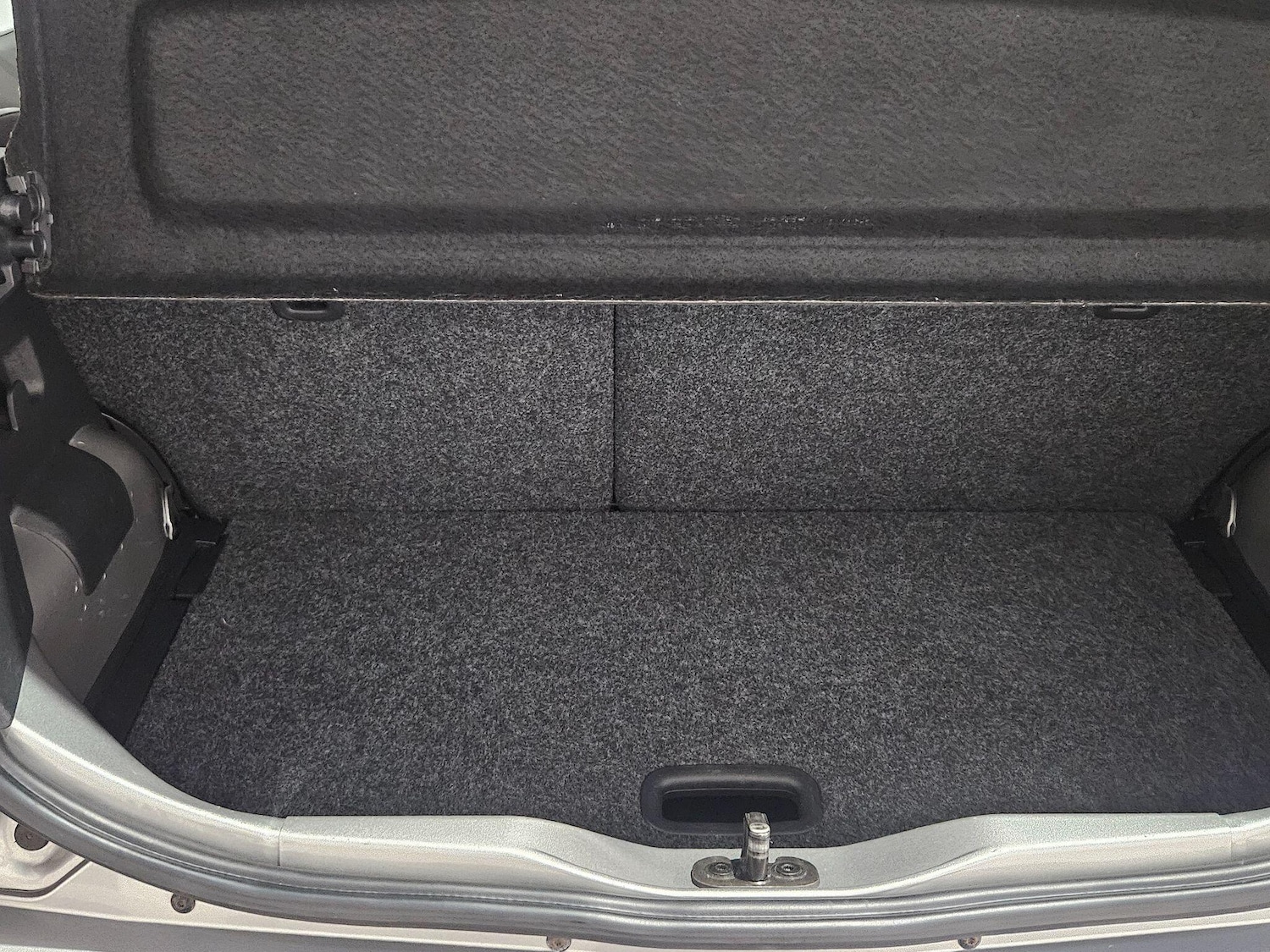 Used Volkswagen up! 2014 for sale - 76936377: Photo 36