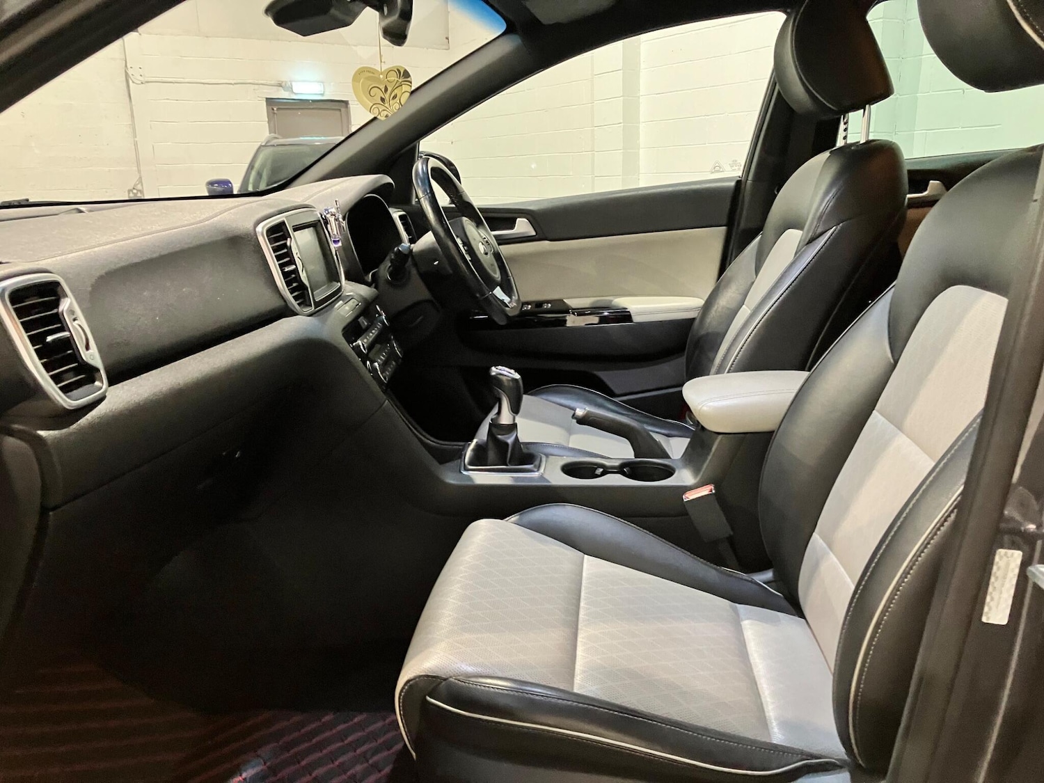 Used Kia Sportage 2018 for sale - 76613008: Photo 25