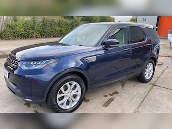 Used Land Rover Discovery 2018 for sale - 79324767: Photo